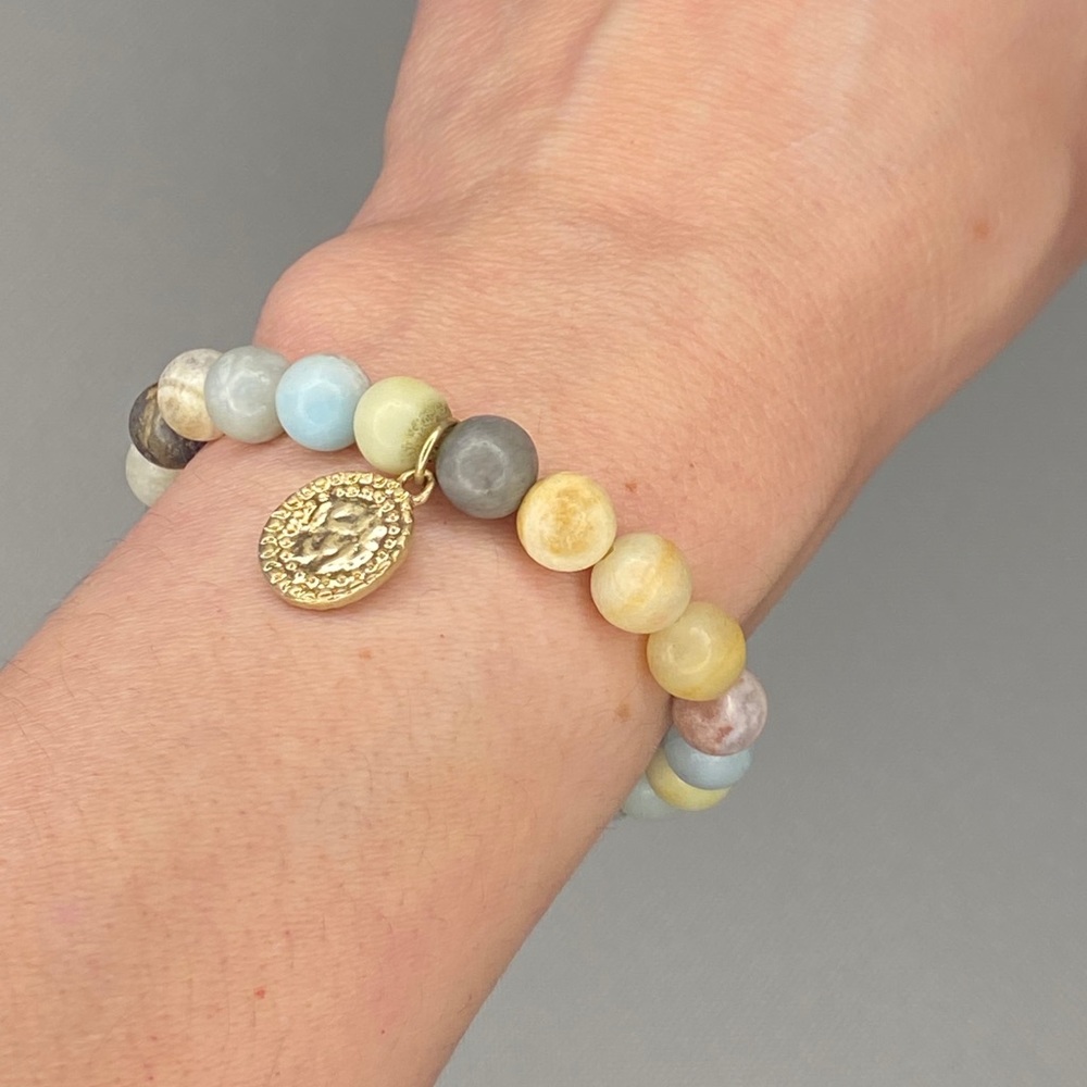 Bead bracelet